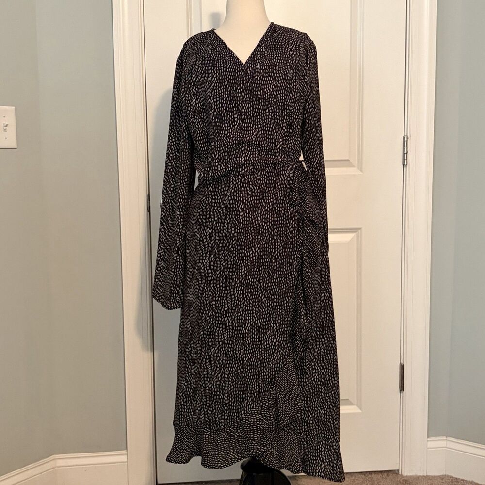 NWT Amalli Talli Black White Polka Dot Long Sleeve Wrap Maxi Dress Womens Medium